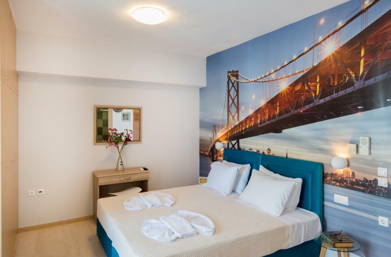Christina'S Luxury Apartment 罗希姆诺 外观 照片